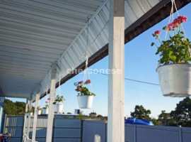 Продажа прекрасного экологически чистого дома из бруса в Инкермане!...