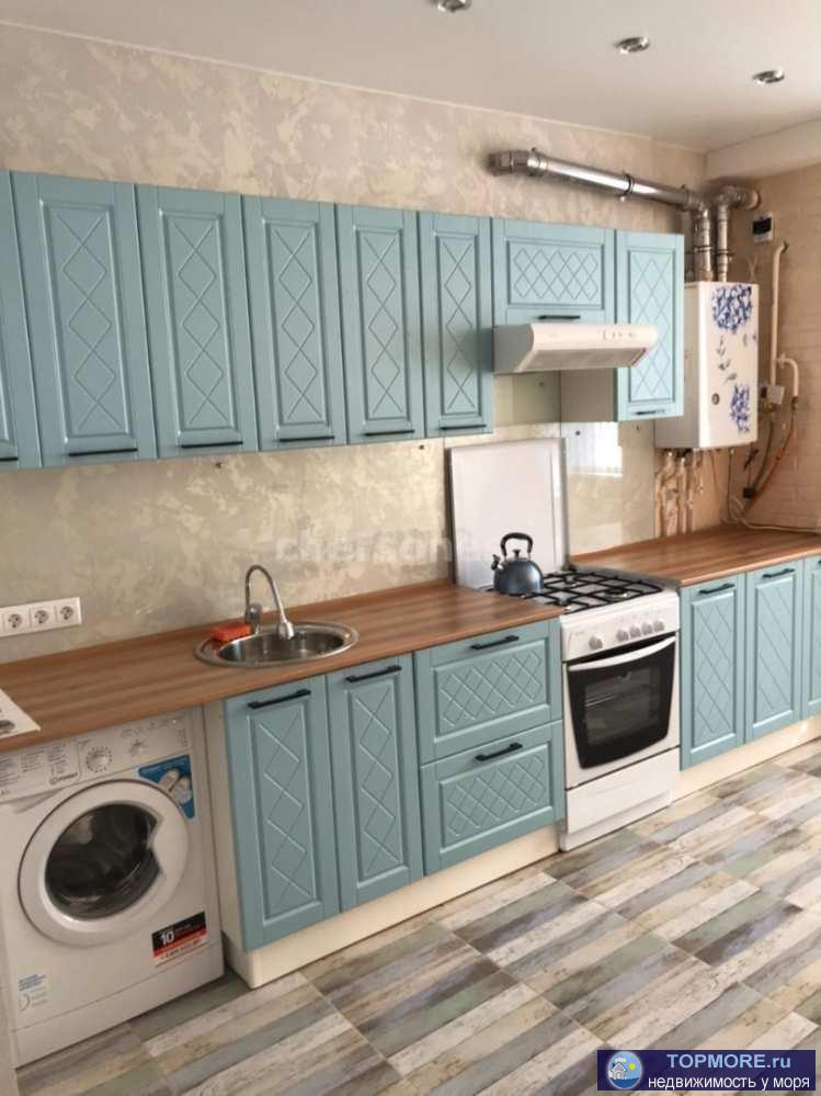 Сдаётся однокомнатная квартира в элитном доме с закрытой территорией.  Солдатский пляж 3 минуты от дома!  Отлично...