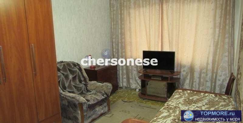 Продается уютная  однокомная квартира  в Севастополе (район Бартеньевка).  Недавно заменены окна на современные... - 1