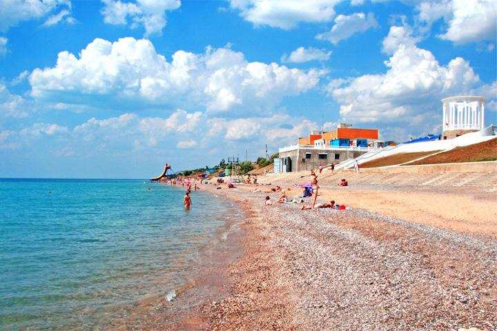 Частный пансионат 'Nikolas' в Николаевке в Крыму - сдам недорогое жилье рядом с морем !  10 минут пешком и вы на...