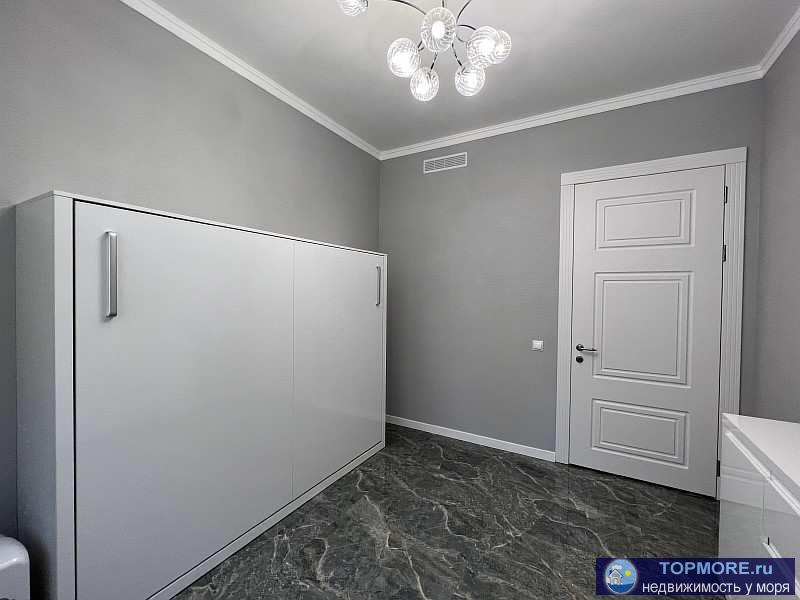 Продается 2-х комнатная квартира 43,1 м2 на ул. Коммунистическая с новой дизайнерской отделкой, в административном... - 2