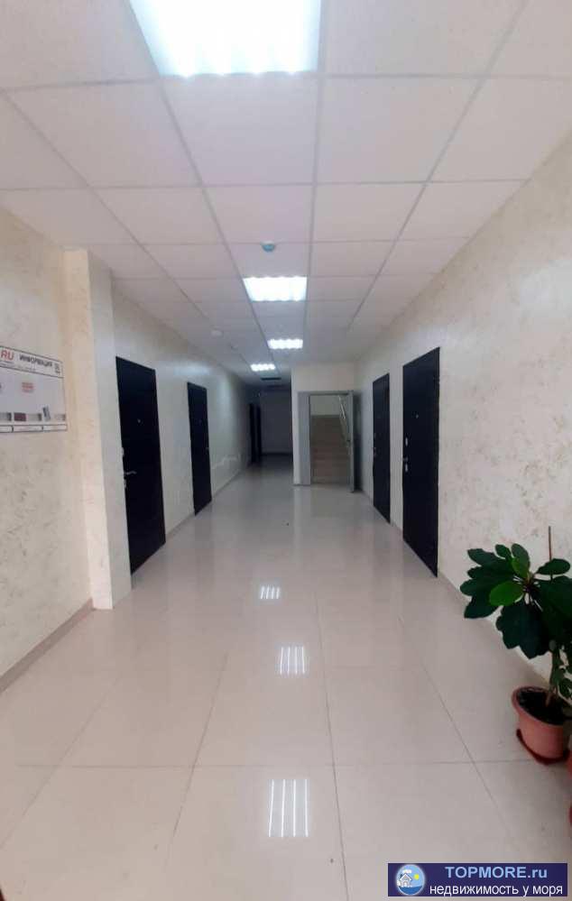 Лот № 164838. Продаю квартиру в новом доме в тихом спокойном месте в центре Дагомыса.  Квартира правильной формы,... - 2