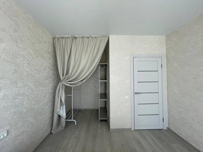 Продается уютная и светлая 1 комнатная квартира в Нахимовском районе г. Севастополя, ул. Горпищенко дом 145 корпус 8.... - 1