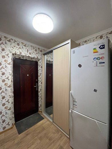 Сдается на длительный период перепланированная 2- х комнатная квартира в Камышах. Гагаринский район г. Севастополя....