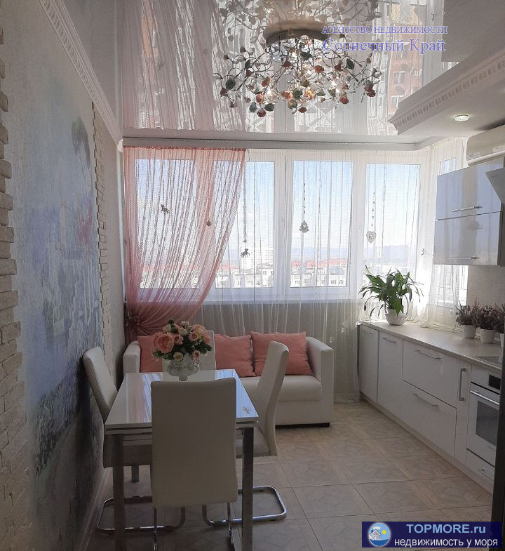 Продаётся  2-х  комнатная  квартира с дорогостоящим ремонтом в городе Анапа. 52 кв.м. При продаже квартиры частично... - 2