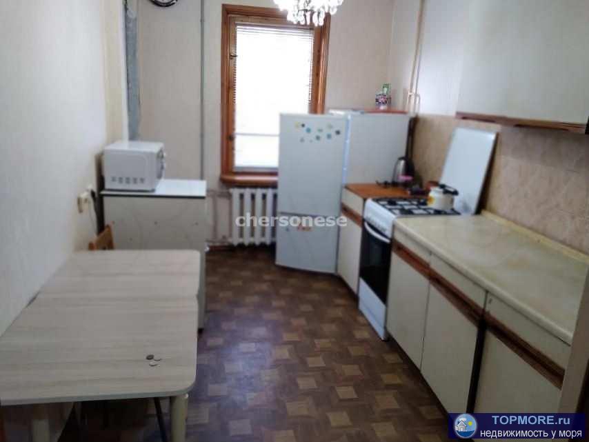 Предлагается к продаже просторная, двухкомнатная квартира в центре Гагаринского района с развитой инфраструктурой.... - 1