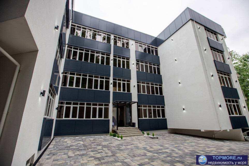 Лот № 166609. Продам апартаменты в Сочи, район Мамайка в клубном доме, находящемся в 700 метрах от моря, набережной...