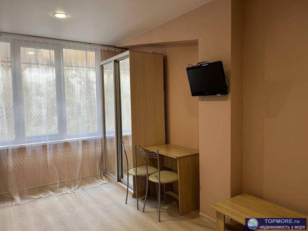 Лот № 165931. продается уютная студия со свежим ремонтом.В квартире выделена зона кухнию.Квартира очень теплая и не...