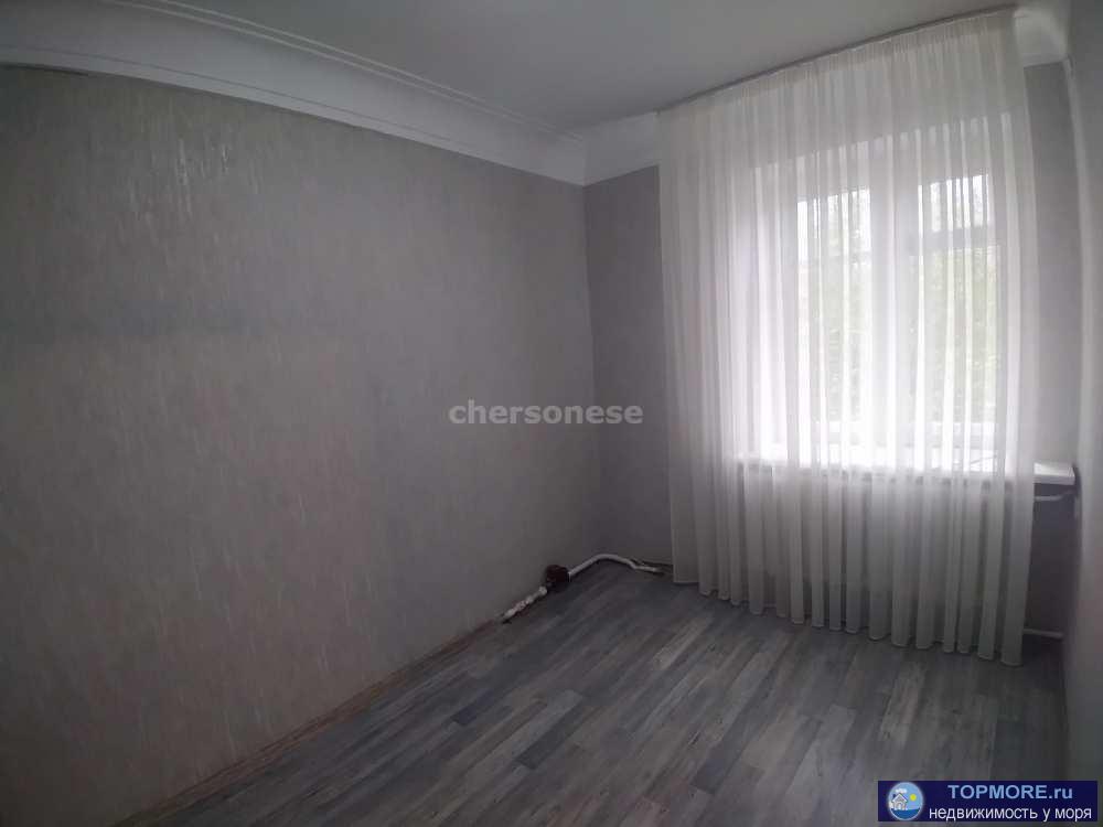 Продажа / Дома и коттеджи, Севастополь, проезд Коробкова, 23 000 р. Предлагается в аренду половина дома с отдельным входом в одном из лучших районов города.Микрорайон Острякова. Сделан... - 1