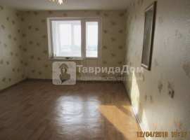 Продам 1-комнатную квартиру 36 кв.м., 5/5 эт., 
п. Приморский, ул....