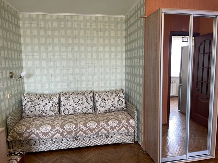 Сдается исключительно на длительный период уютная 1 комнатная квартира в центре г. Севастополя.( остановка...