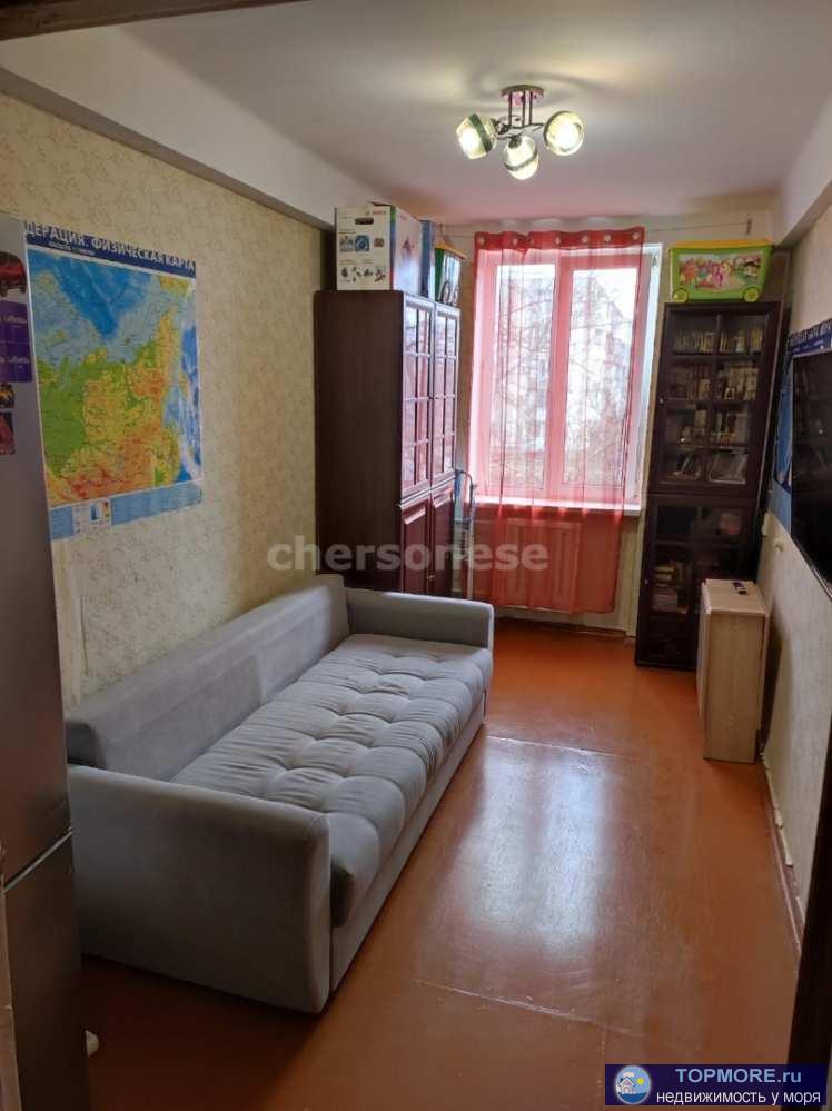 Предлагается к продаже трехкомнатная квартира в Севастополе, в Нахимовском районе  О квартире:  Четвертый этаж...