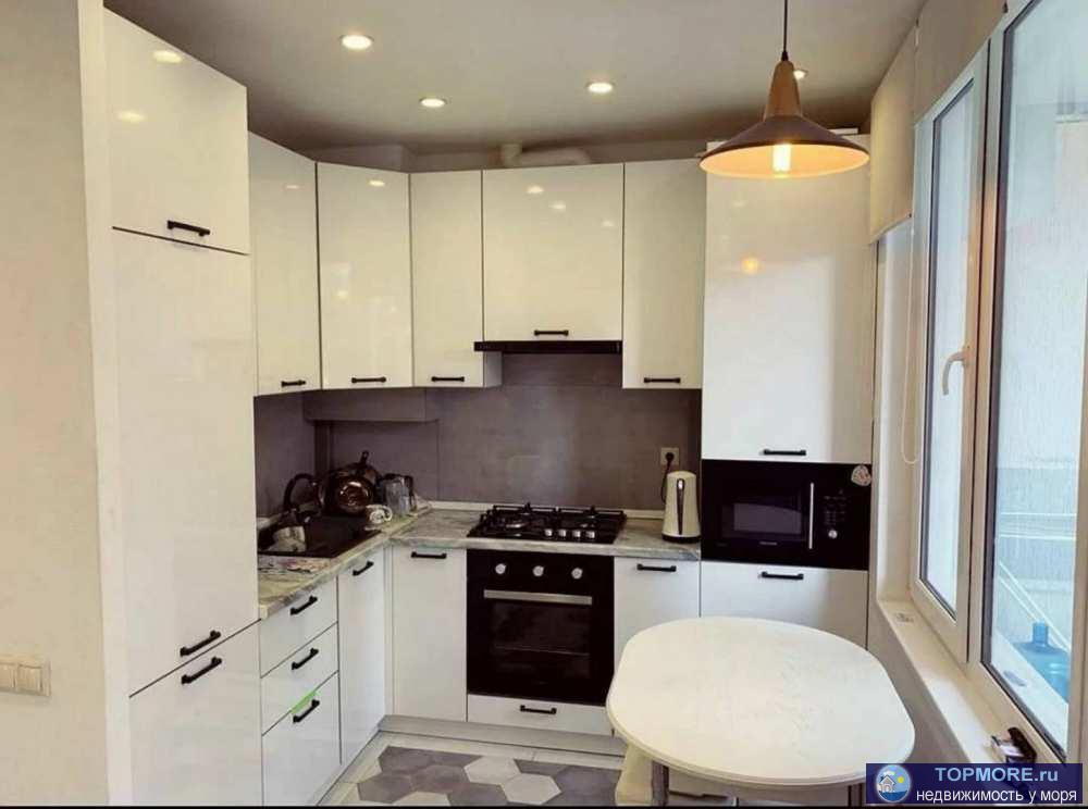 Лот № 167922. Продается однокомнатная квартира в Сочи ( р-н Адлер)! жк Черёмушки.  Расположение в центре, ровное...