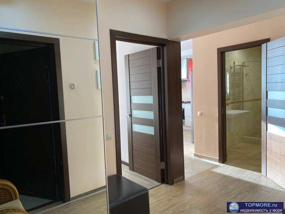 Лот № 168985. Квартира в доме бизнес-класса по адресу: Бытха. Возрождения 17/1Полуторка, 47м2 с новым ремонтом.... - 2