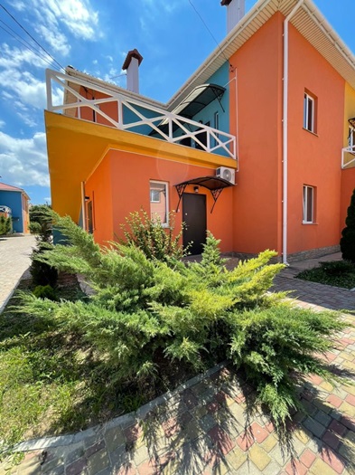 Продажа / Квартиры, Севастополь, Челнокова улица, 3 500 р. Приглашаем Вас провести отдых на берегу Черного моря в г. Севастополе. Новый апарт- комплекс "Круглая...