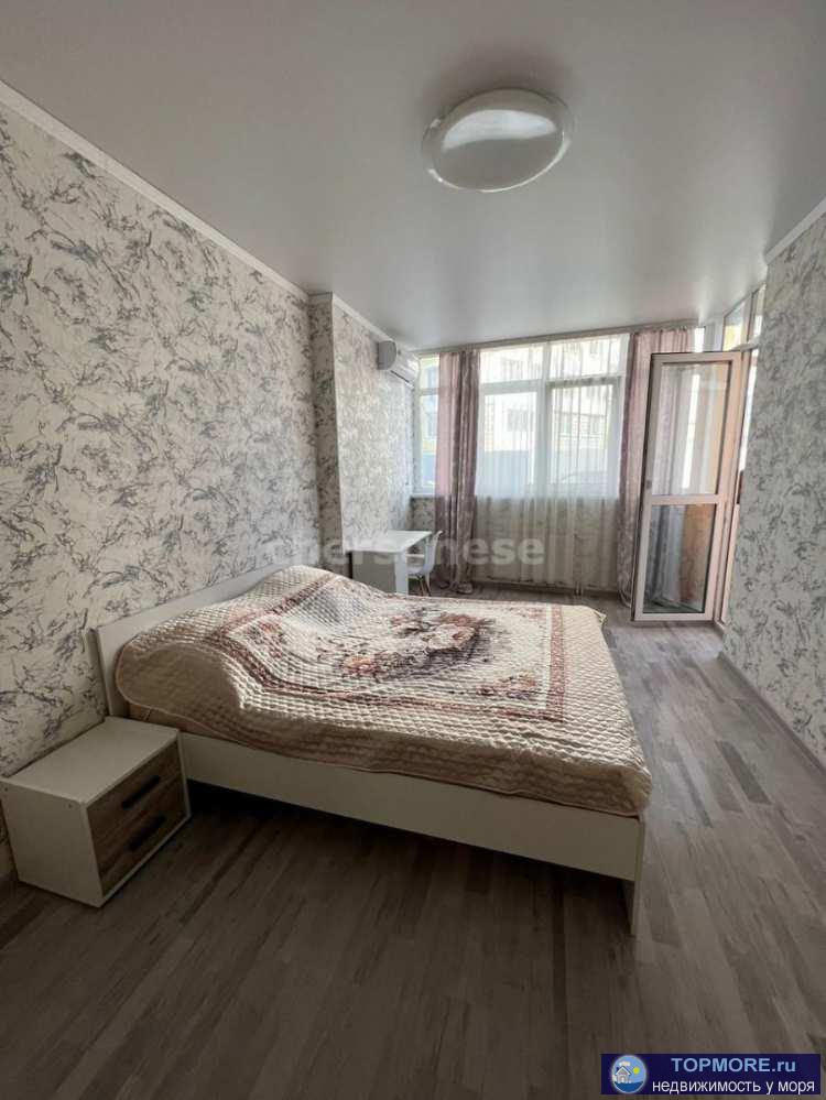Продается крупногабаритная однокомнатная квартира в Гагаринском районе.  Дом новой постройки. В квартире выполнен...