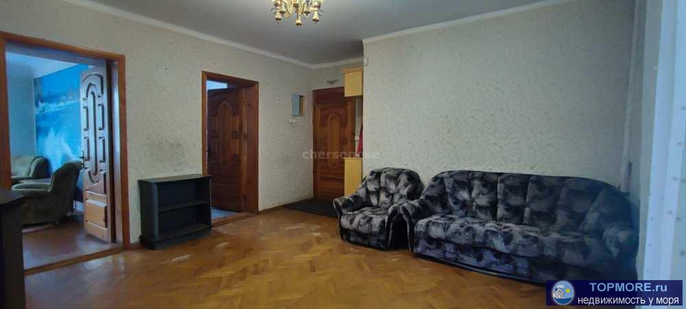 Продажа / Квартиры, Севастополь, Большая Морская улица, 35 000 р. Сдается просторная, теплая квартира. Центр Севастополя. Для семьи. В ней тепло зимой и прохладно летом. Второй... - 2