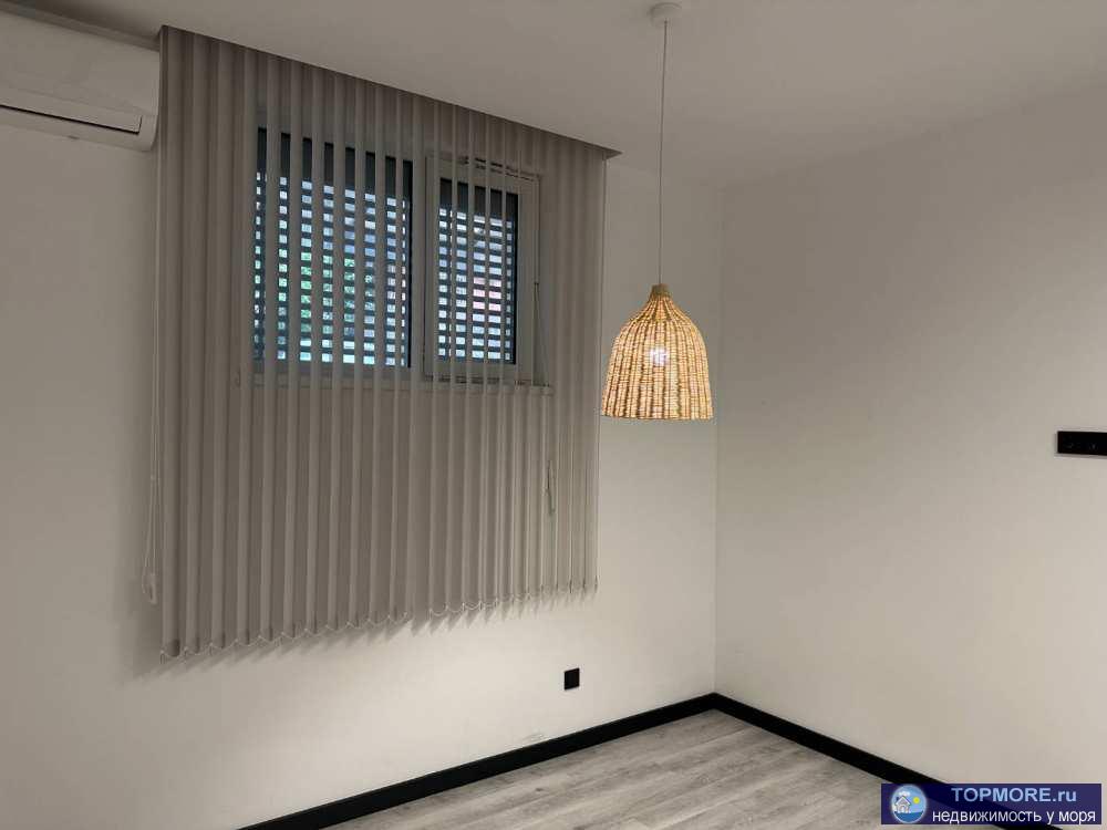 Лот № 169856. Продам просторные апартаменты на улице Возрождения 17/1 в Сочи. Общая площадь квартиры составляет 42...