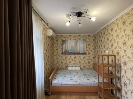 Сдается отличная 2 х комнатная квартира в центре города Севастополя...