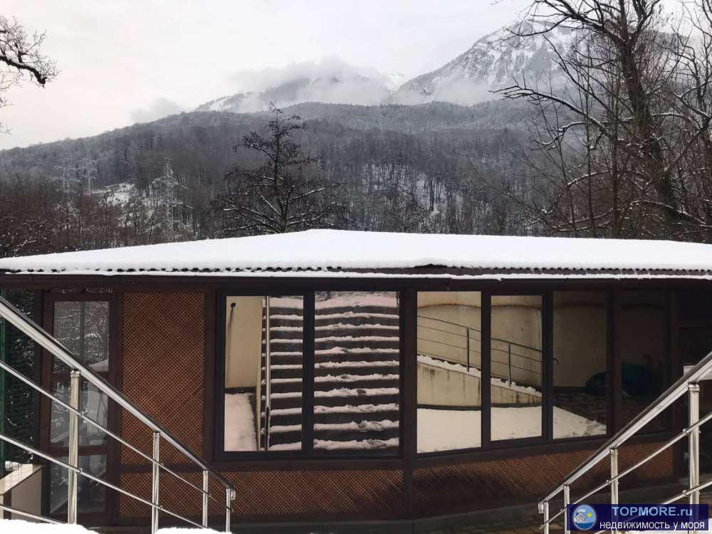 Лот № 152656. Продаю прекрасную квартиру в самом центре  Красной Поляны.  Метраж и планировка позволяют выделить 2... - 1