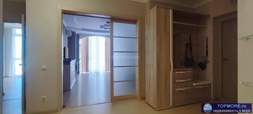 Видовая, очень уютная  3ка, 100 кв.м. проспект Античный.  Вся городская инфраструктура в шаговой доступности, школа,... - 2