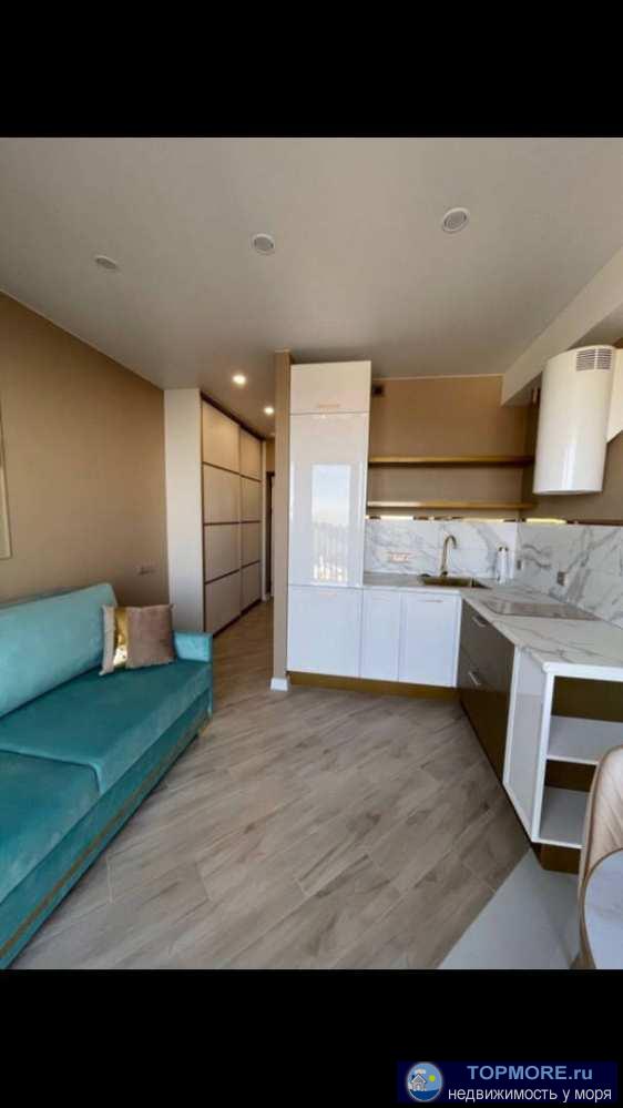 Лот № 171247. Отличный апартамент с новым дизайнерским ремонтом в районе Приморье,в элитном апарт-комплексе... - 2