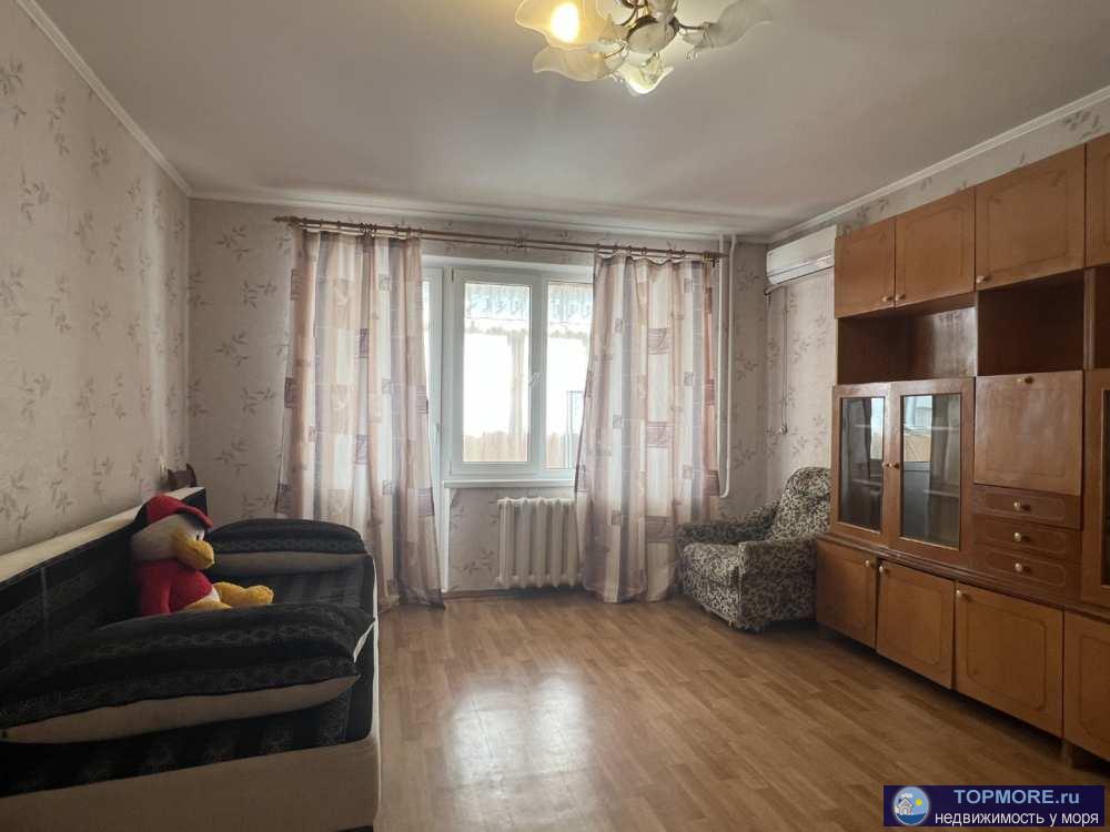 Продается компактная, теплая двухкомнатная квартира 52 м2, на 6/12 этаже дома, расположена в г. Севастополь, на...