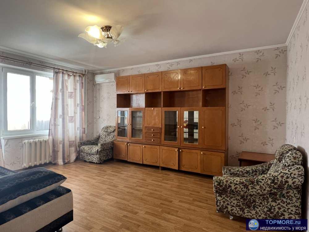 Продается компактная, теплая двухкомнатная квартира 52 м2, на 6/12 этаже дома, расположена в г. Севастополь, на... - 1