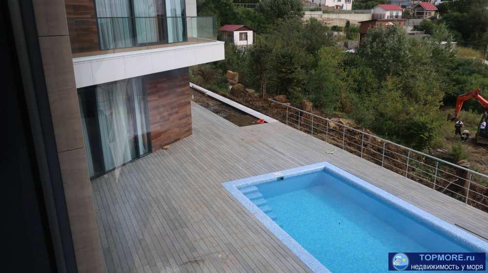 Лот № 164204. Отдельно стоящий дом 330 кв.м. на 7 сот земли. Ремонт 100%, 3 спальни, кухня гостиная, 3 с/у, комната... - 2