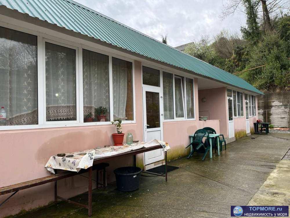 Лот № 168437. Продается гостиный дом в Лоо в 500 метрах от моря!На участке имеется два дома, в каждом из которых... - 2