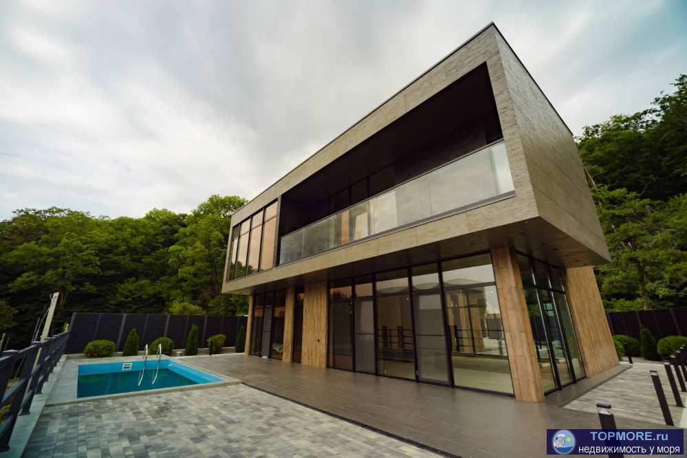 Лот № 165425. В продаже новый дом в стиле хай тек с потрясающими видами на море и зелень в Сочи, Хостинский район.... - 1