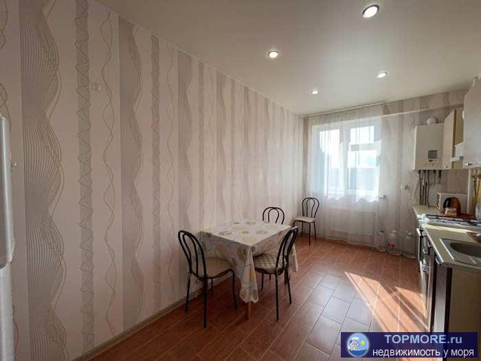 Продается евро двухкомнатная квартира в Гагаринском районе г. Севастополя , пр-кт Античный д. 10. Самый... - 2