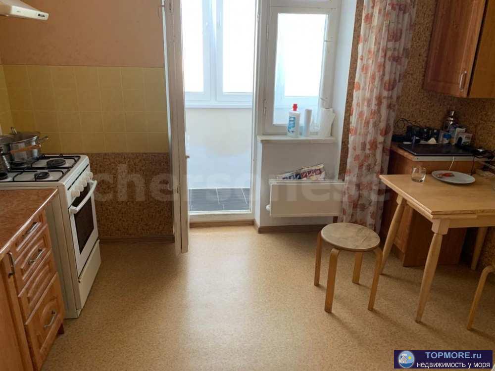 Продажа / Квартиры, Севастополь, Казачья улица, 8 690 000 р. Квaртира чешcкогo проекта по aдpeсу: ул.Kaзaчья, дoм 13. Дом построен в 1986 году. Море в 5 минутах пешкoм, дикие...