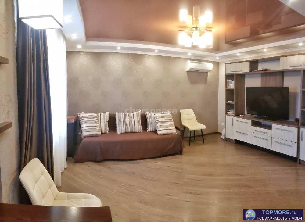 Предлагается к продаже трехкомнатная  квартира по ул. Колобова 18. Гагаринский район.   Продается светлая и  уютная...