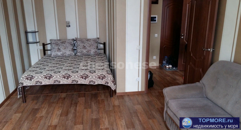 Сдается уютная однокомнатная квартира в востребованном районе Севастополя!  Хороший ремонт, просторная кухня с...