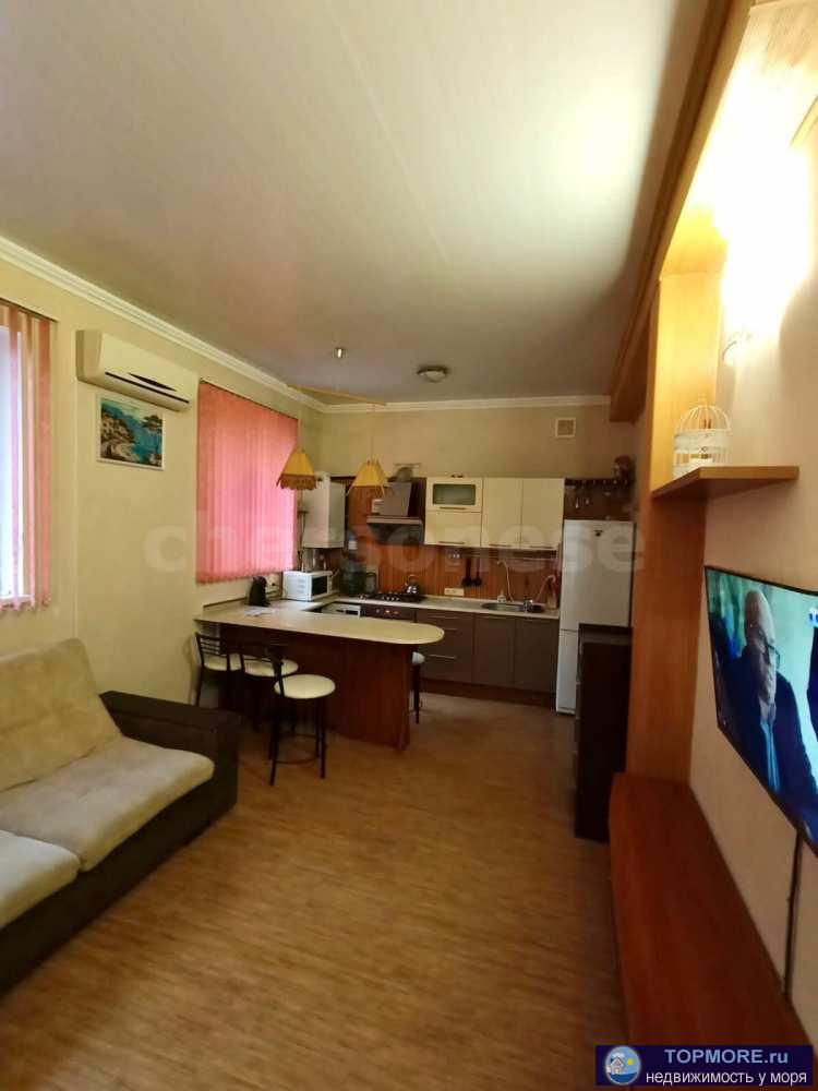 Лот № 73838  Сдаётся отличная двухкомнатная квартира в центре Севастополя,  на ул.Херсонская.  В квартире большая... - 2