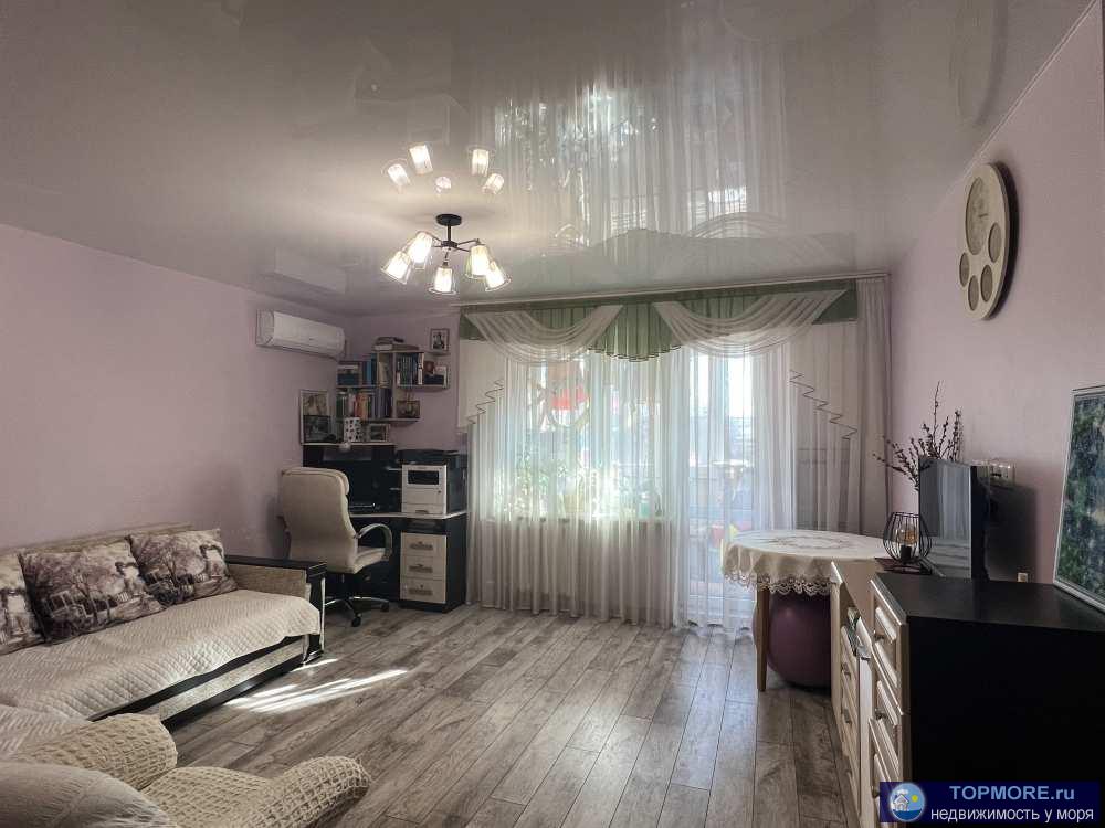 Продается 2-х комнатная квартира 56,4 м2 на 3-м этаже/5-ти этажного дома по адресу: г. Севастополь, ул. Маринеско,...
