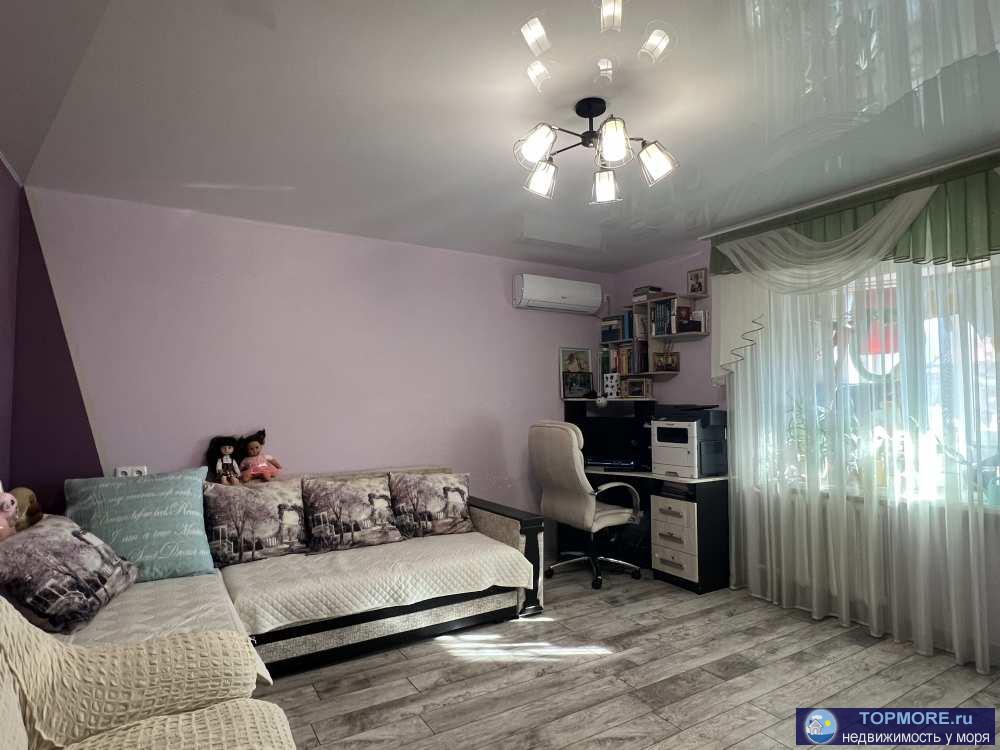 Продается 2-х комнатная квартира 56,4 м2 на 3-м этаже/5-ти этажного дома по адресу: г. Севастополь, ул. Маринеско,... - 1