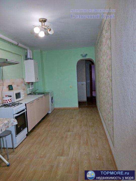 Продаётся 2-х комнатная квартира в г.Анапа. 52 кв.м., кухня 11 кв.м. Индивидуальное газовое отопление. Свежий...