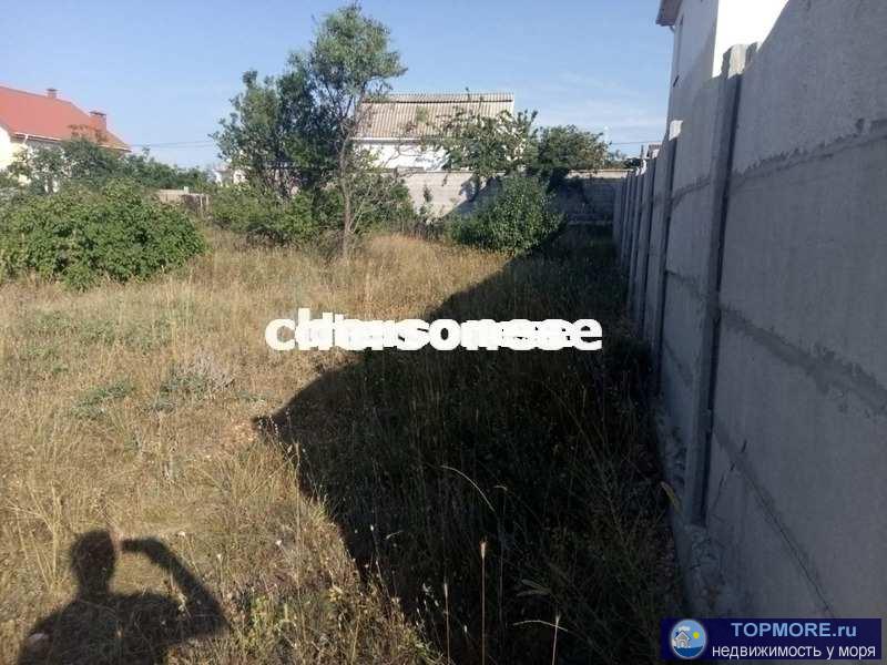  Ровный участок прямоугольной формы на мысе Фиолент,  в  СТ "Успех". До трассы 30 метров.    До... - 2