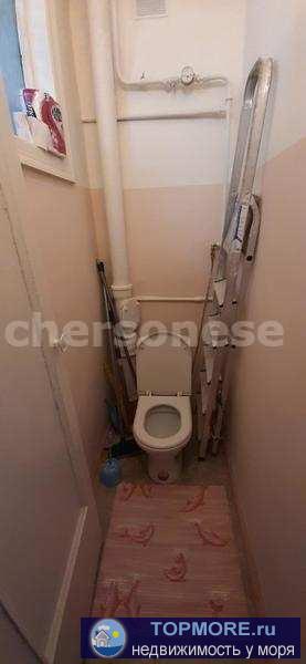 Продаётся двухкомнатная квартира на Героев Севастополя, 54 кв.м .Сталинка, первый,высокий этаж. Все коммуникации... - 2