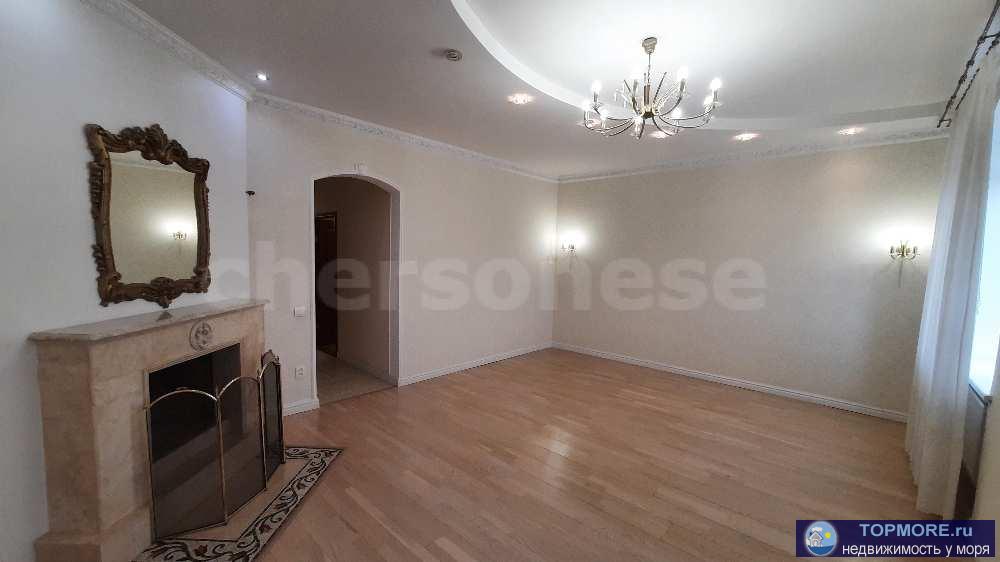 Предлагается к продаже шикарная квартира в доме со своей закрытой территорией на Готском проезде.  Планировка:...