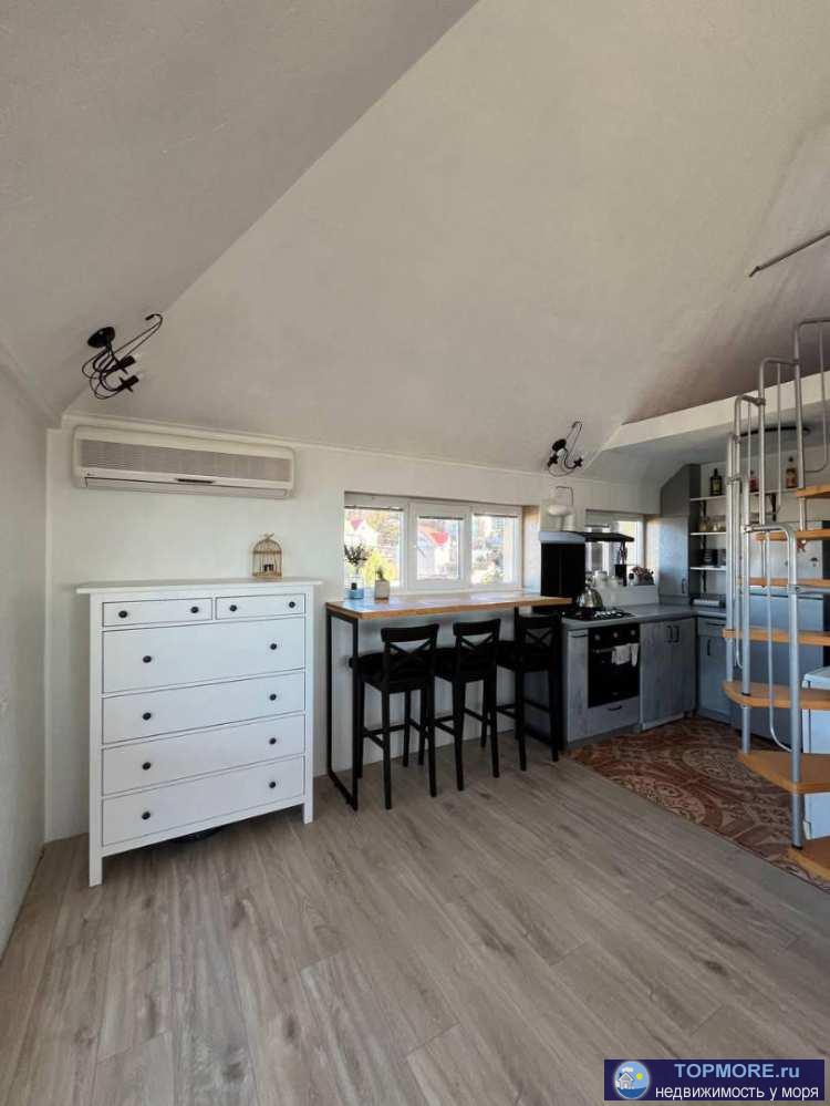 Лот № 178456. Продается светлая и просторная двухкомнатная квартира с мебелью и качественным ремонтом, общей площадью...