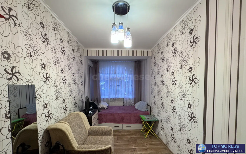 Продажа / Квартиры, Севастополь, Челнокова улица, 6 700 000 р. Лот № 74460 Уютная, милая квартира в доме с натурального камня у самого моря! Преимущества: - невысокий этаж (дом...