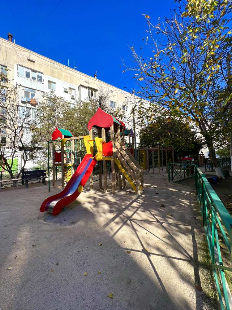 Продажа / Квартиры, Севастополь, Косарева Александра улица, 11 500 000 р. Продается трёхкомнатная квартира на улице Александра Косарева, 2, Гагаринский район, г. Севастополь. Общая площадь... - 18