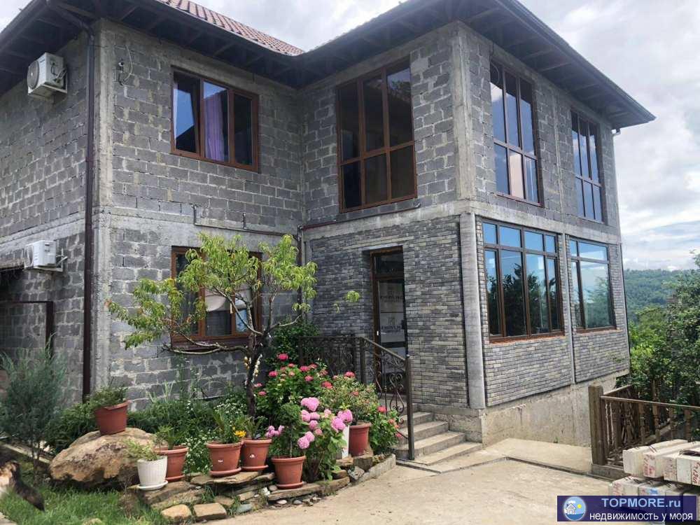 Лот № 178259. дом 2 этажа + цокольный полноценный этаж. Высота потолков 3 метра во всем доме.Видеонаблюдение, домофон...