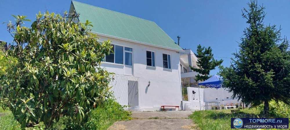Продажа / Дома и коттеджи, Сочи, улица Декабристов, 18 500 000 р. Лот № 177269. Продаю просторный и уютный дом на возвышенности с потрясающим панорамным видом на побережье и закат....