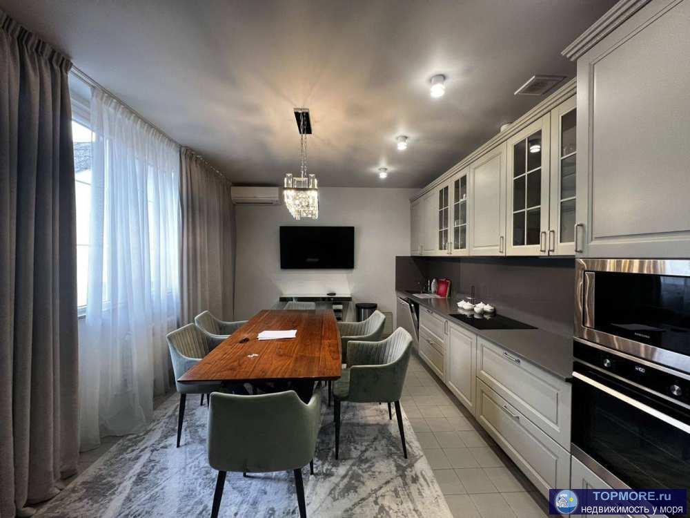 Лот № 177049. Продаётся дом с евроремонтом, идеально подходящий для комфортного проживания!В доме имеются 3 уютные...