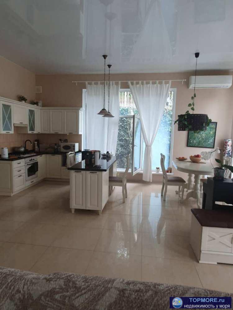 Лот № 176605. В продаже Дом площадью 164м² 2 этажа  На участке 9.5 соток  Так же на участке есть гостевой дом... - 1