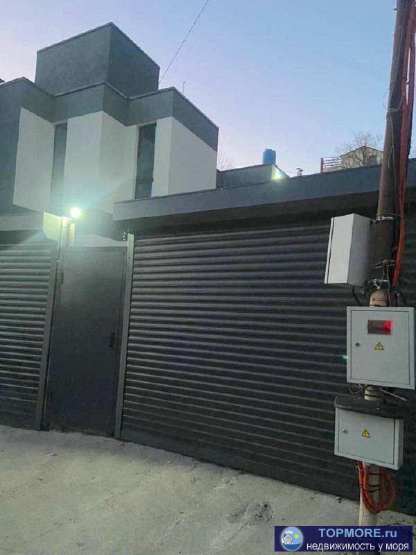 Лот № 175827. Продаётся прекрасный дом в живописном городе Сочи! Этот уютный коттедж состоит из трех этажей и имеет... - 2